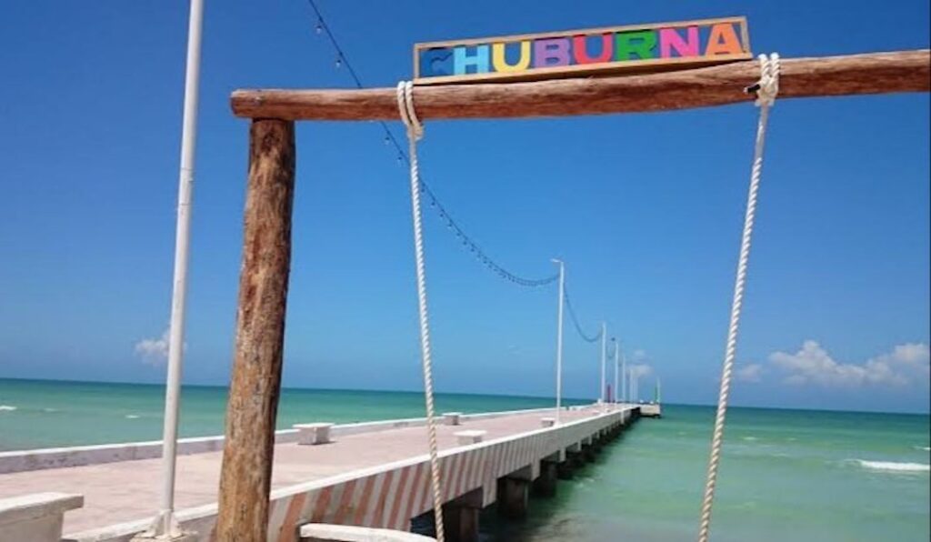 Playa de Chuburná en la Costa Esmeralda de Yucatán